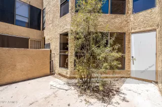 Photo #6: 6426449 Listing