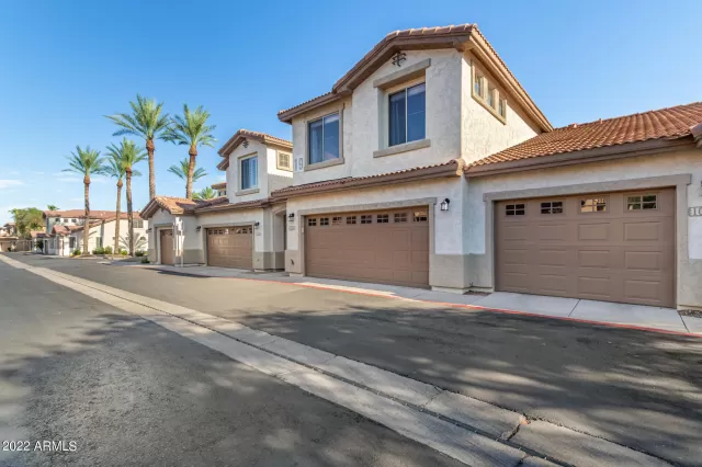 MLS: 6426526 Condo For Sale