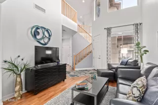 Photo #2: 6426526 Listing