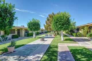 Photo #5: 6426542 Listing