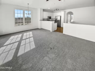 Photo #6: 6426574 Listing