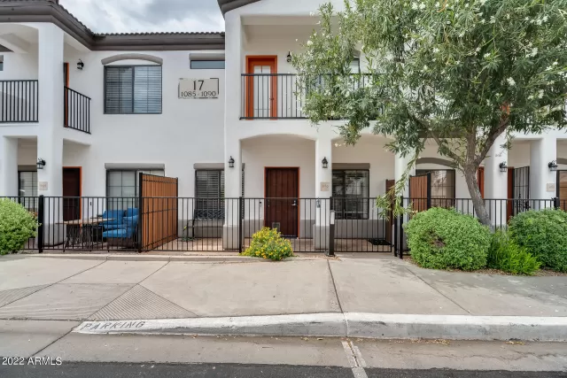 MLS: 6426747 Condo For Sale