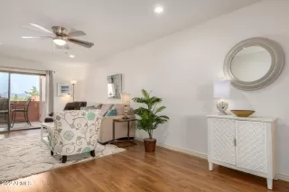 Photo #4: 6426789 Listing 