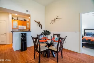 Photo #3: 6426888 Listing