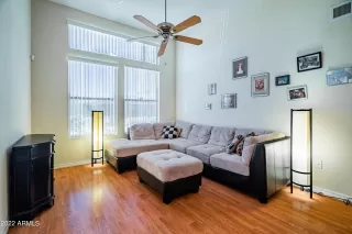 Photo #4: 6426888 Listing