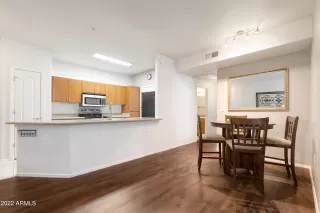 Photo #3: 6426934 Listing 