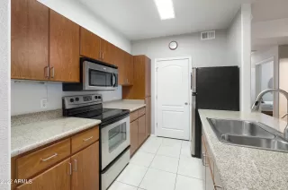 Photo #5: 6426934 Listing 