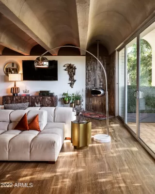 Photo #2: 6427020 Listing