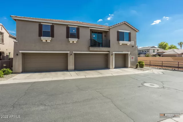 MLS: 6427142 Condo For Sale