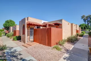 Photo #4: 6427383 Listing