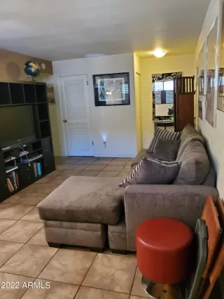 Photo #1: 6427463 Listing 