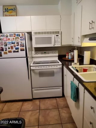 Photo #2: 6427463 Listing 