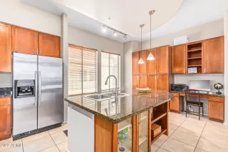 Photo #5: 6427550 Listing