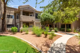 Photo #2: 6427647 Listing