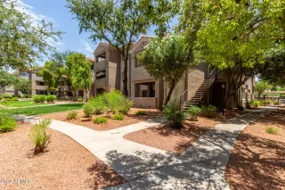 Photo #4: 6427647 Listing