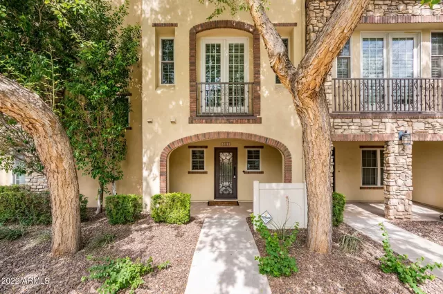 MLS: 6427665 Condo For Sale