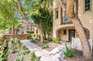 Photo #2: 6427665 Listing