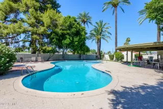 Photo #5: 6427844 Listing