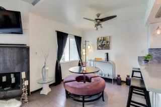 Photo #5: 6427929 Listing