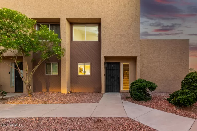 MLS: 6427935 Condo For Sale