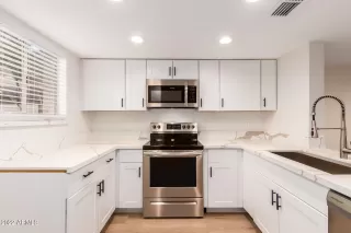 Photo #1: 6427935 Listing 