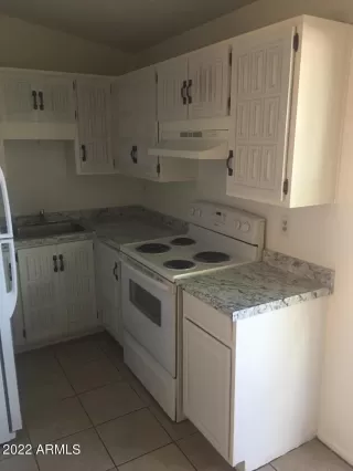 Photo #4: 6427965 Listing