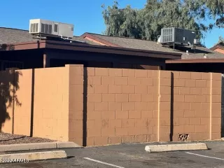 Photo #5: 6427965 Listing