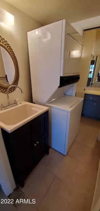 Photo #3: 6428189 Listing