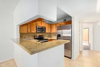 Photo #5: 6428297 Listing 