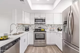 Photo #1: 6428410 Listing 