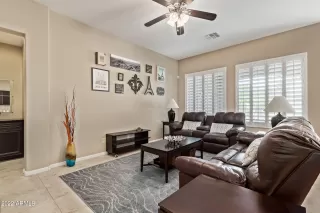 Photo #6: 6428513 Listing