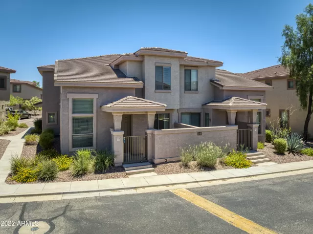 MLS: 6428547 Condo For Sale