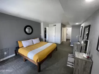 Photo #5: 6428740 Listing 