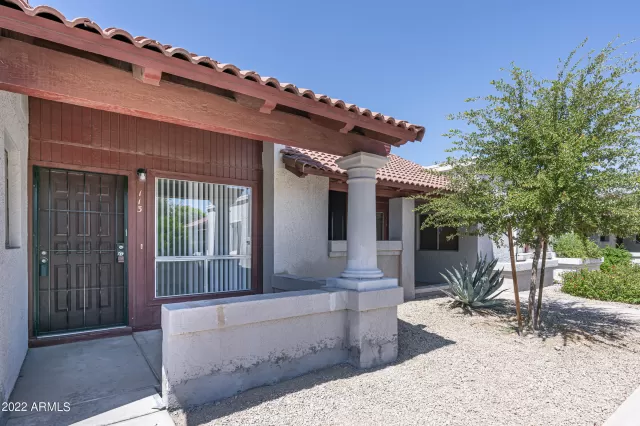 MLS: 6428749 Condo For Sale