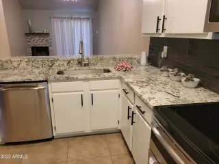 Photo #5: 6428994 Listing