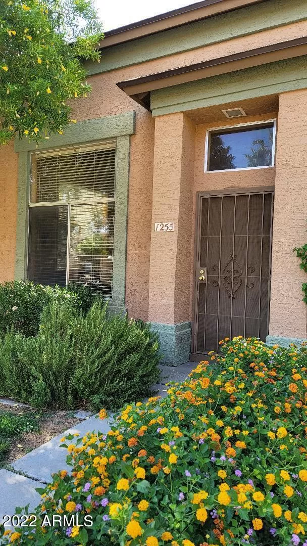 MLS: 6429022 Condo For Sale