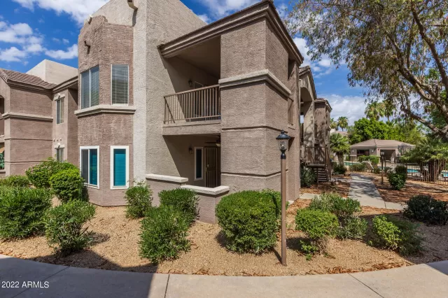 MLS: 6429107 Condo For Sale