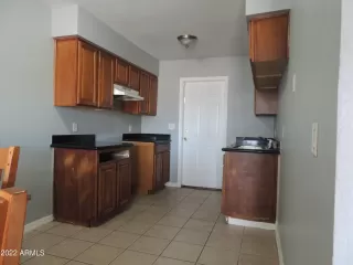 Photo #2: 6429172 Listing