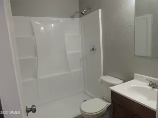 Photo #4: 6429172 Listing