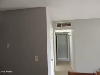 Photo #6: 6429172 Listing