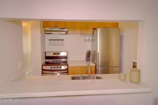 Photo #5: 6429301 Listing