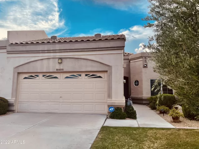 MLS: 6429350 Condo For Sale