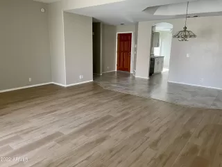 Photo #2: 6429350 Listing 