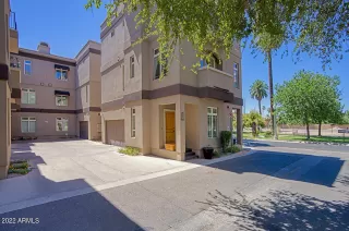 Photo #2: 6429542 Listing