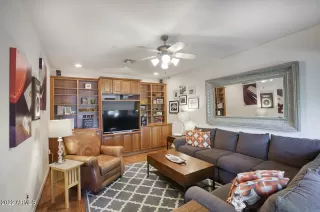 Photo #4: 6429542 Listing