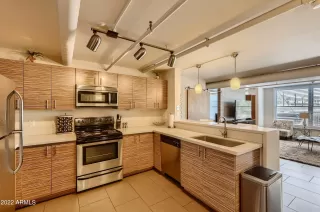 Photo #2: 6429566 Listing