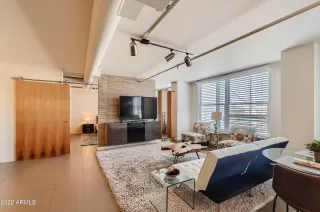 Photo #3: 6429566 Listing