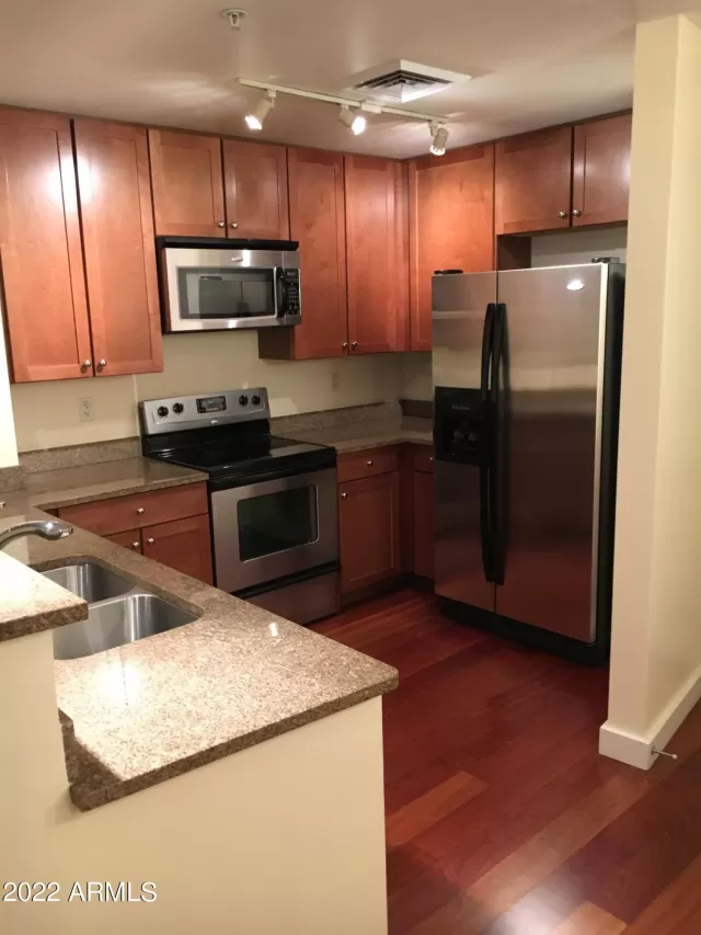 MLS: 6429593 Condo For Sale