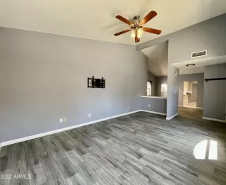 Photo #4: 6429602 Listing