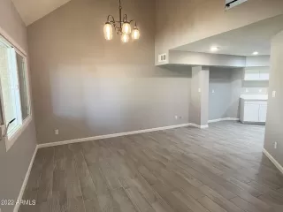 Photo #3: 6429691 Listing